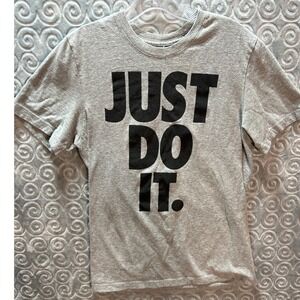 Nike Just Do It Graphic T Shirt‎ Gray Size S